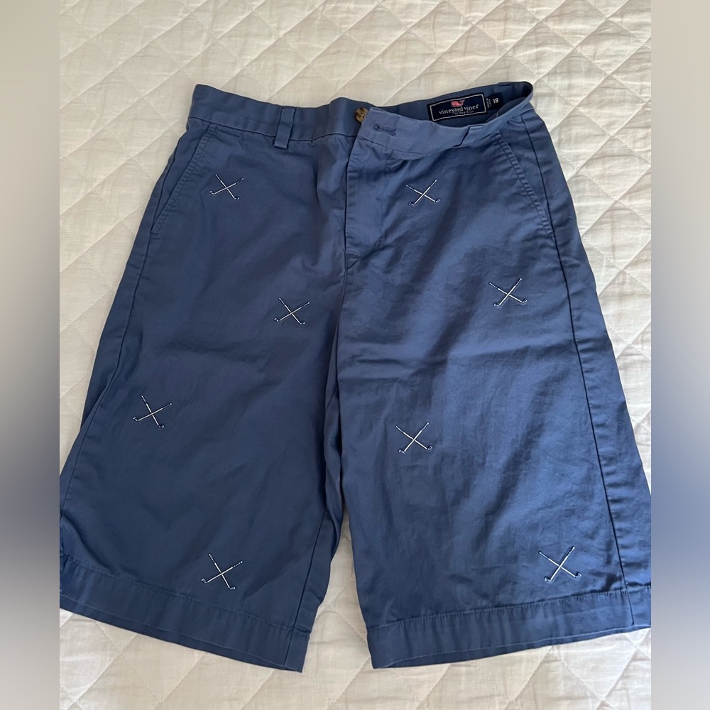 Vineyard Vines shorts. Boys sz 18. Lightly worn